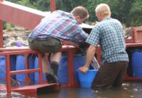 L’aventure d’une drague d’orpaillage par aspiration au Mali. 6 récupération gravier aurifére